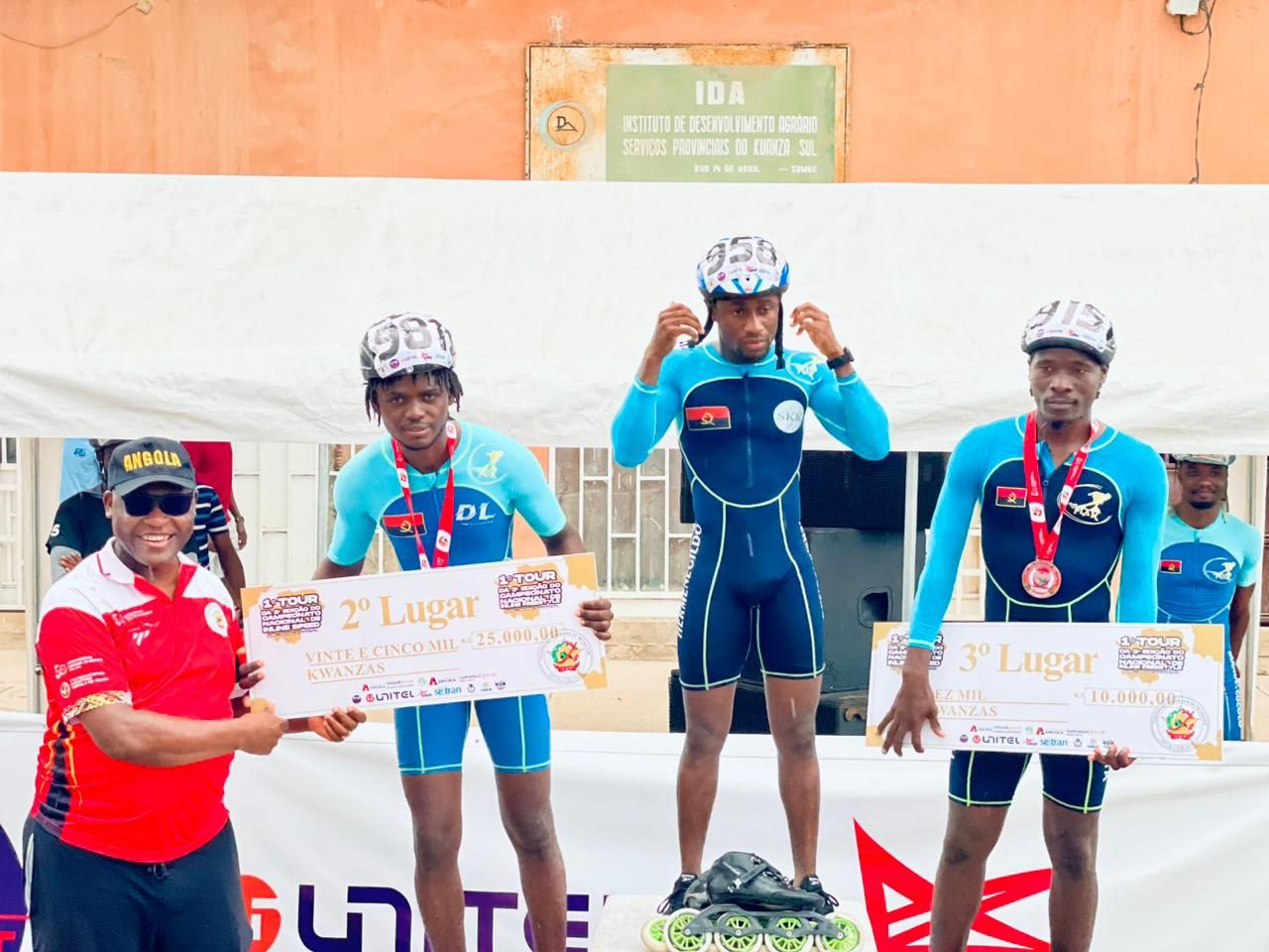 Odoo - Sample 1 for three columns